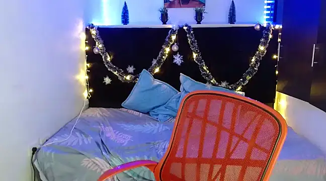 Snapshot of Miapeyton chatting on 10, 12, 2024 Miapeyton online show from 10, 12, 2024