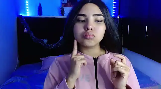 Snapshot of Miapeyton chatting on 23, 12, 2024 Miapeyton online show from 23, 12, 2024