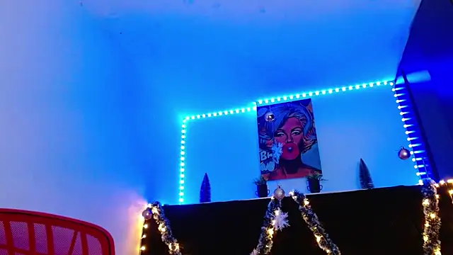 Snapshot of Miapeyton chatting on 24, 12, 2024 Miapeyton online show from 24, 12, 2024