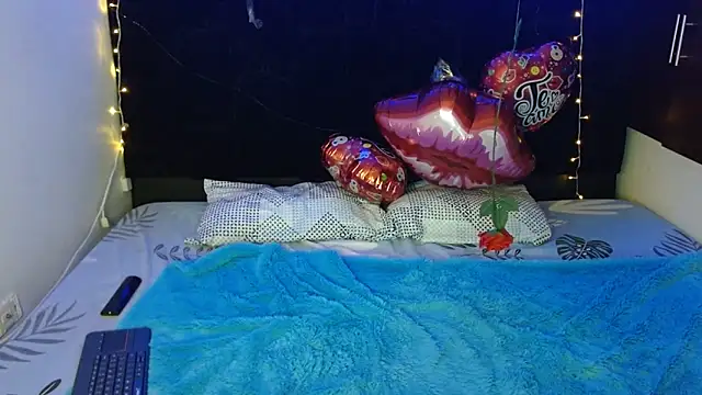 Snapshot of Miapeyton chatting on 18, 2, 2025 Miapeyton online show from 18, 2, 2025