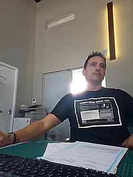 Snapshot of Lucas___81 chatting on 18, 10, 2025 Lucas 81 online show from 18, 10, 2025
