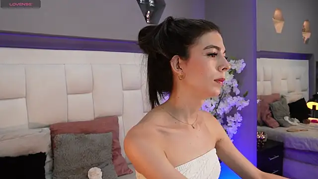 CuteAri online show from 11, 10, 2025