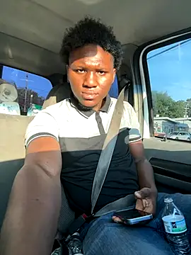 Snapshot of Festivitiesking1 chatting on 18, 9, 2025 Festivitiesking1 online show from 18, 9, 2025