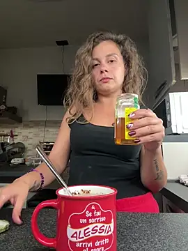 ItalianiMuli online show from 3, 10, 2025