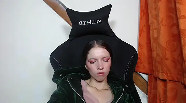 sweetdam12 online show from 5, 2, 2025