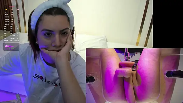 Snapshot of CamilaVegas_ chatting on 5, 12, 2025 CamilaVegas online show from 5, 12, 2025