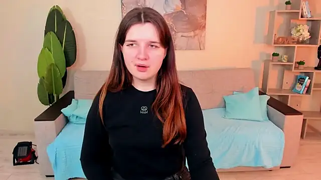 Snapshot of BonneyLove chatting on 9, 3, 2025 BonneyLove online show from 9, 3, 2025