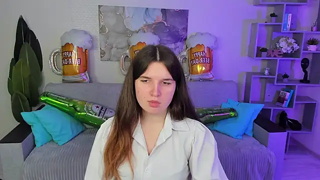 Snapshot of BonneyLove chatting on 30, 9, 2025 BonneyLove online show from 30, 9, 2025