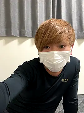 Snapshot of onimakura chatting on 17, 12, 2025 onimakura online show from 17, 12, 2025