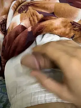 Snapshot of hamed-697 chatting on 14, 12, 2024 hamed-697 online show from 14, 12, 2024