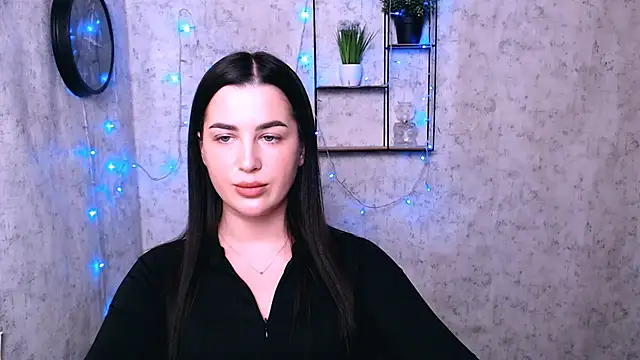 Snapshot of DivaKaily_ chatting on 4, 2, 2025 DivaKaily  online show from 4, 2, 2025