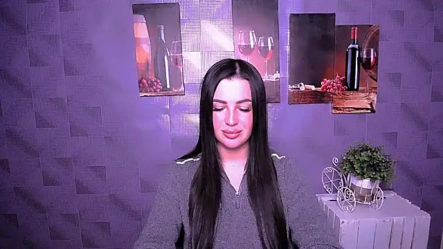 Snapshot of DivaKaily_ chatting on 12, 9, 2025 DivaKaily  online show from 12, 9, 2025