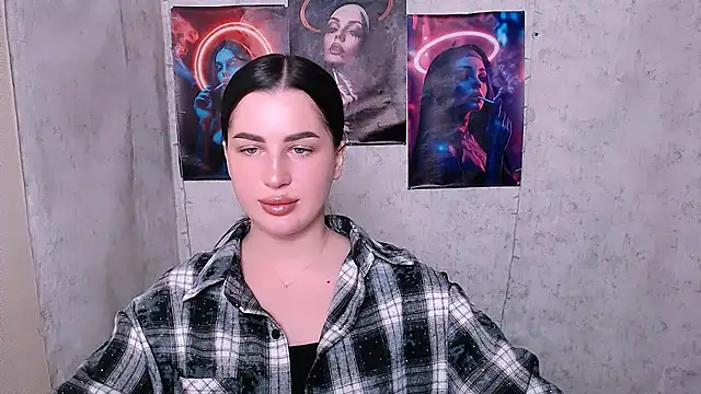 Snapshot of DivaKaily_ chatting on 1, 11, 2025 DivaKaily  online show from 1, 11, 2025