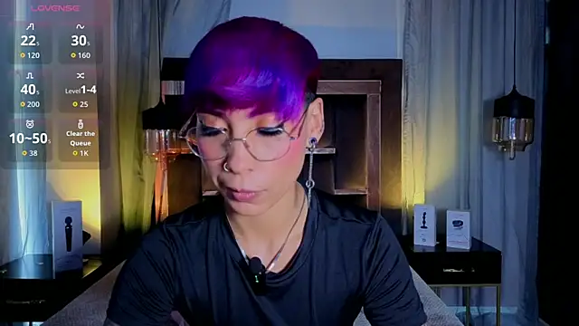 MiaMorgan  online show from 10, 9, 2025