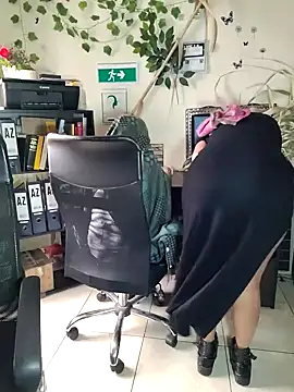 Snapshot of NAJWA-ARAB chatting on 13, 2, 2025 NAJWA-ARAB online show from 13, 2, 2025