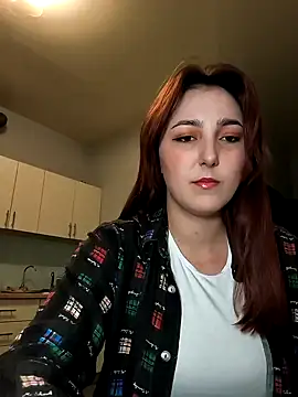 MiaStika online show from 8, 12, 2024