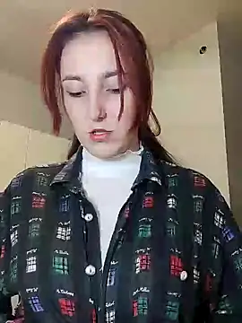 MiaStika online show from 10, 12, 2024