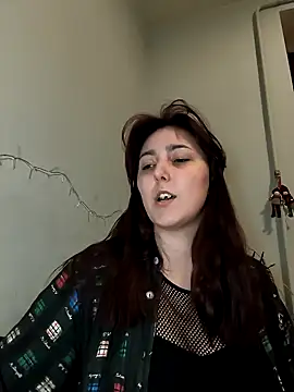 MiaStika online show from 15, 1, 2025