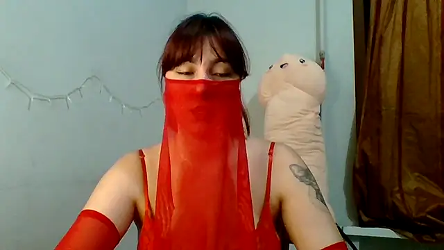 MiaStika online show from 6, 10, 2025