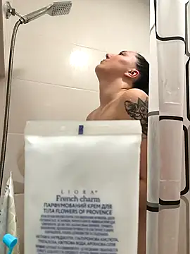 MiaStika online show from 19, 12, 2025