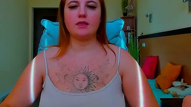 Snapshot of Doliss chatting on 12, 1, 2025 Doliss online show from 12, 1, 2025