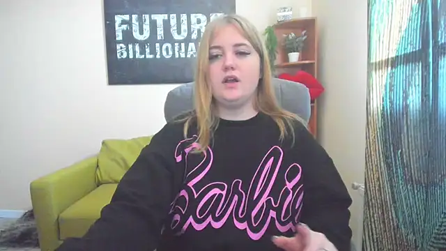 Snapshot of Doliss chatting on 3, 3, 2025 Doliss online show from 3, 3, 2025