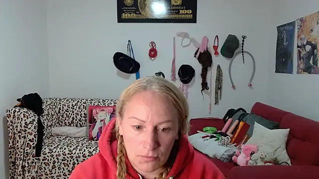 emperabigbootybigass online show from 13, 3, 2026