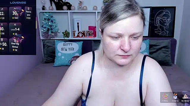 AnnaXCherri online show from 17, 12, 2025