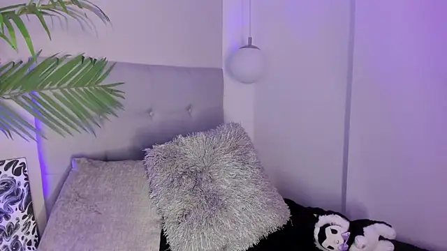 Snapshot of Manu_Velez chatting on 13, 1, 2025 Manu Velez online show from 13, 1, 2025