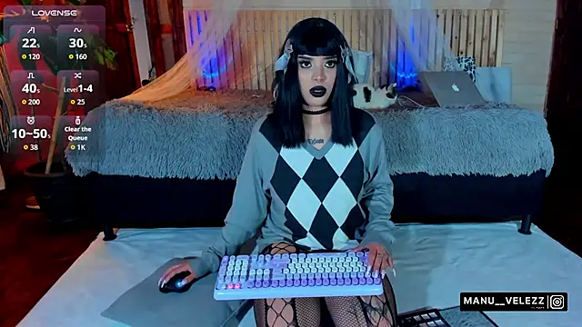 Snapshot of Manu_Velez chatting on 27, 11, 2025 Manu Velez online show from 27, 11, 2025