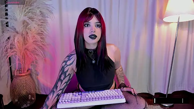 Snapshot of Manu_Velez chatting on 11, 3, 2026 Manu Velez online show from 11, 3, 2026