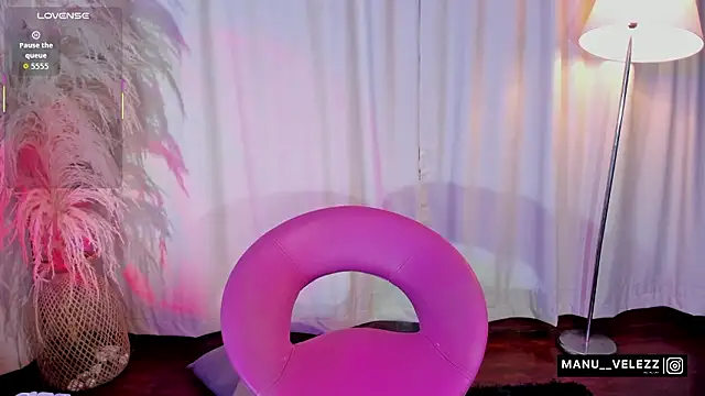 Snapshot of Manu_Velez chatting on 24, 3, 2026 Manu Velez online show from 24, 3, 2026