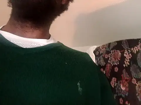 Snapshot of DevinToore chatting on 5, 1, 2026 DevinToore online show from 5, 1, 2026