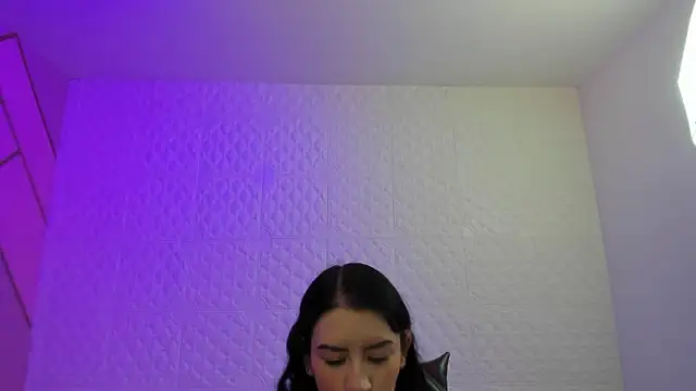 Violetaa diazz online show from 11, 3, 2026