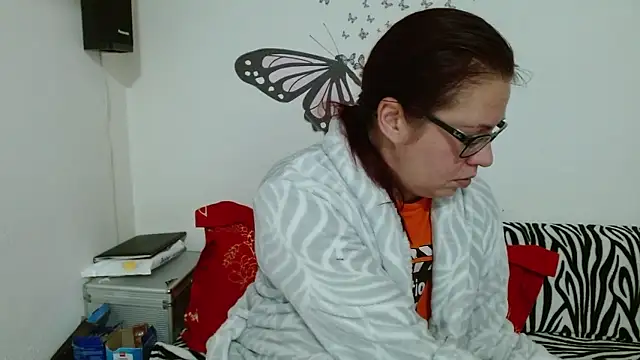 Snapshot of LadyHellene chatting on 14, 1, 2026 LadyHellene online show from 14, 1, 2026