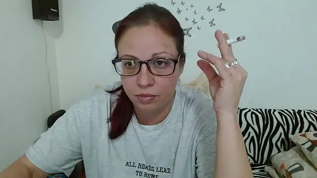 Snapshot of LadyHellene chatting on 1, 2, 2026 LadyHellene online show from 1, 2, 2026