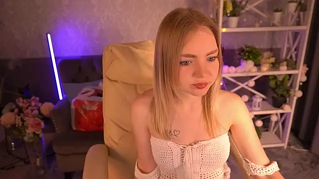 EmilySunshineS online show from 9, 3, 2025