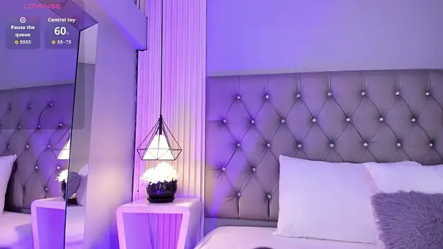 VioletthaRous online show from 26, 6, 2026