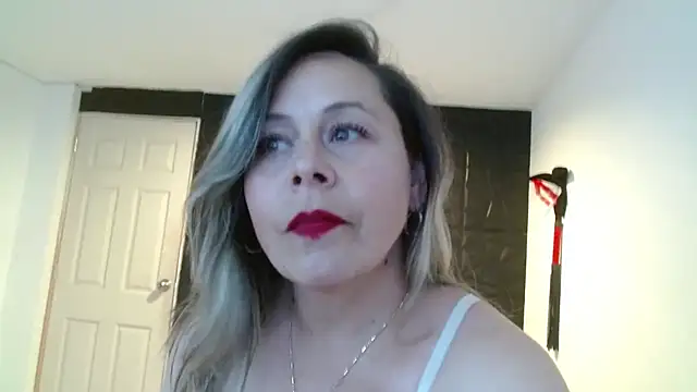 CINTHIA1609 online show from 22, 9, 2025