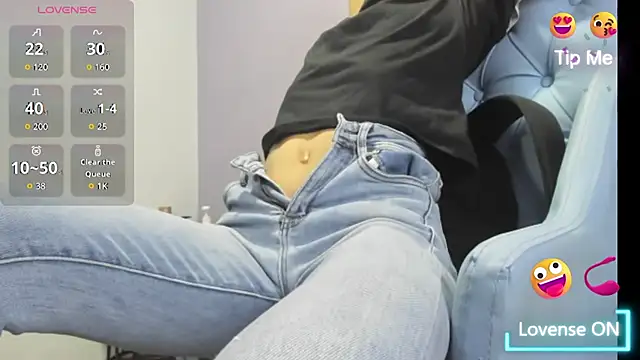  candy jade  online show from 14, 12, 2025