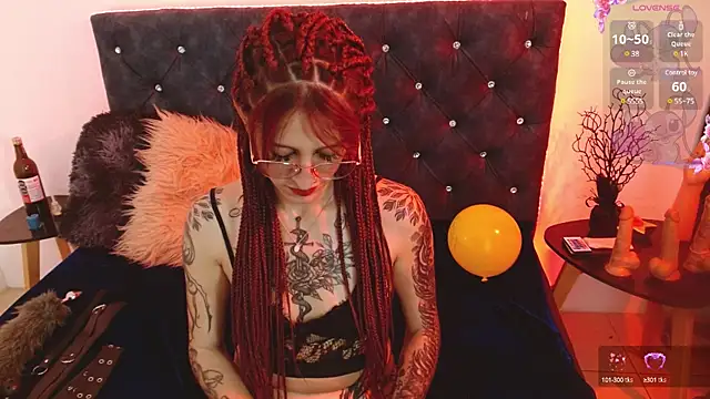 Sofi F w online show from 4, 2, 2025