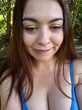 Snapshot of la_luna_sorse chatting on 3, 10, 2025 la luna sorse online show from 3, 10, 2025