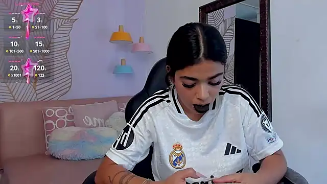 GiaFu online show from 22, 1, 2025