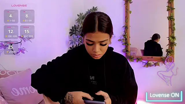 GiaFu online show from 28, 9, 2025