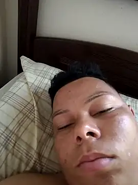 Snapshot of putoso031 chatting on 4, 3, 2025 putoso031 online show from 4, 3, 2025