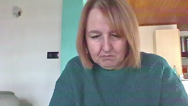 Snapshot of Sandcoq chatting on 6, 3, 2026 Sandcoq online show from 6, 3, 2026