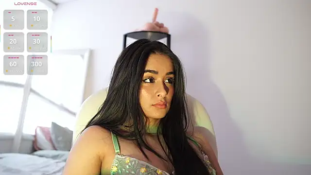 abigail adamss online show from 11, 4, 2026