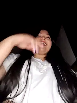 Snapshot of sharyl_24 chatting on 23, 3, 2025 sharyl 24 online show from 23, 3, 2025