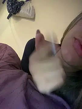 Carolinen online show from 14, 4, 2026