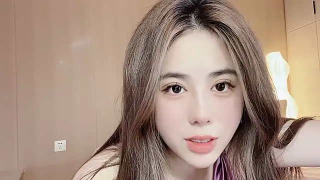 jiaozi-kiss online show from 3, 2, 2025